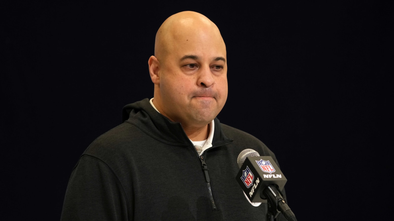 Steelers Receive Strong Warning About Their Recent Free Agent Strategy
