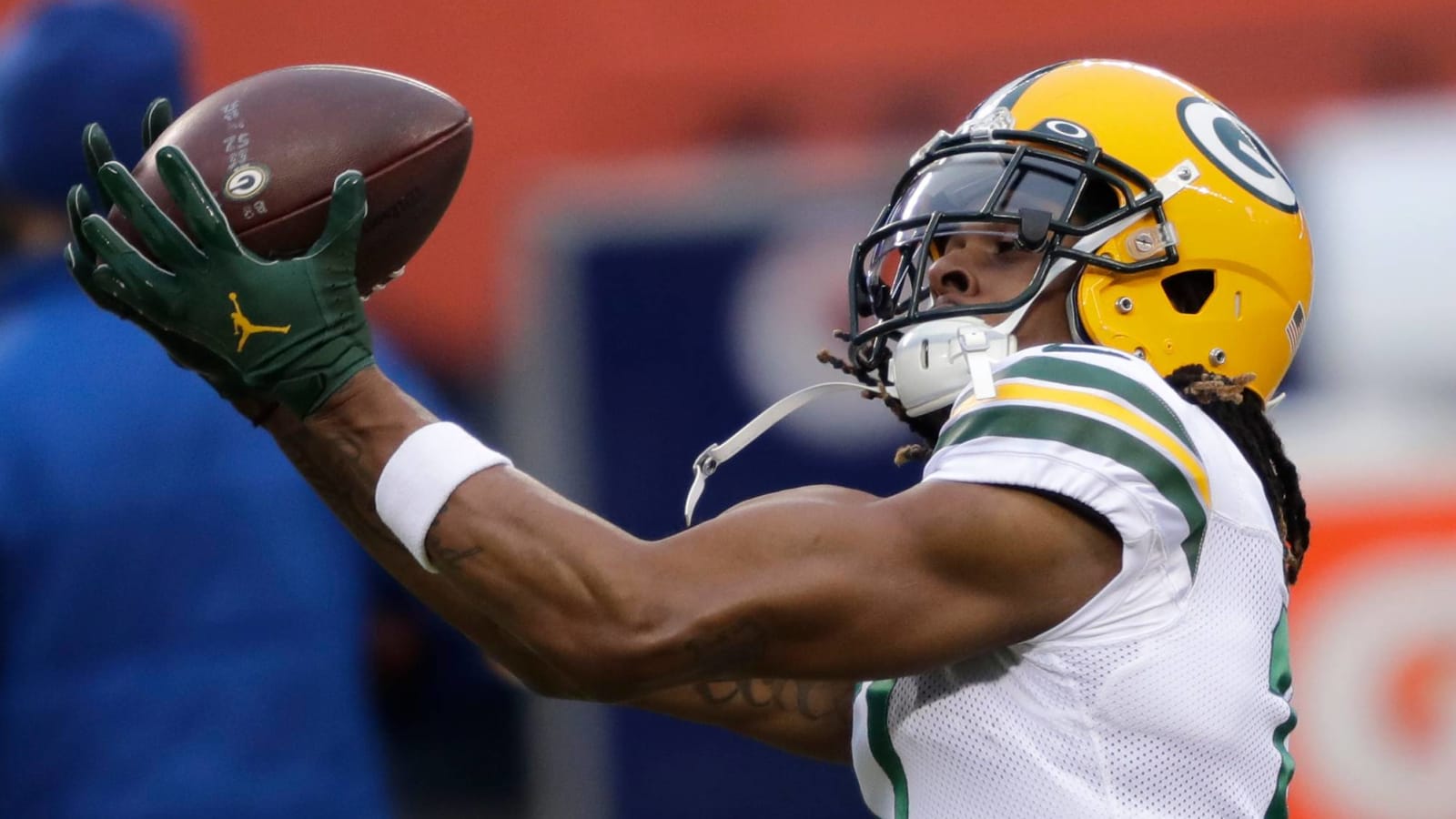 Packers place WR Davante Adams on reserve/COVID-19 list