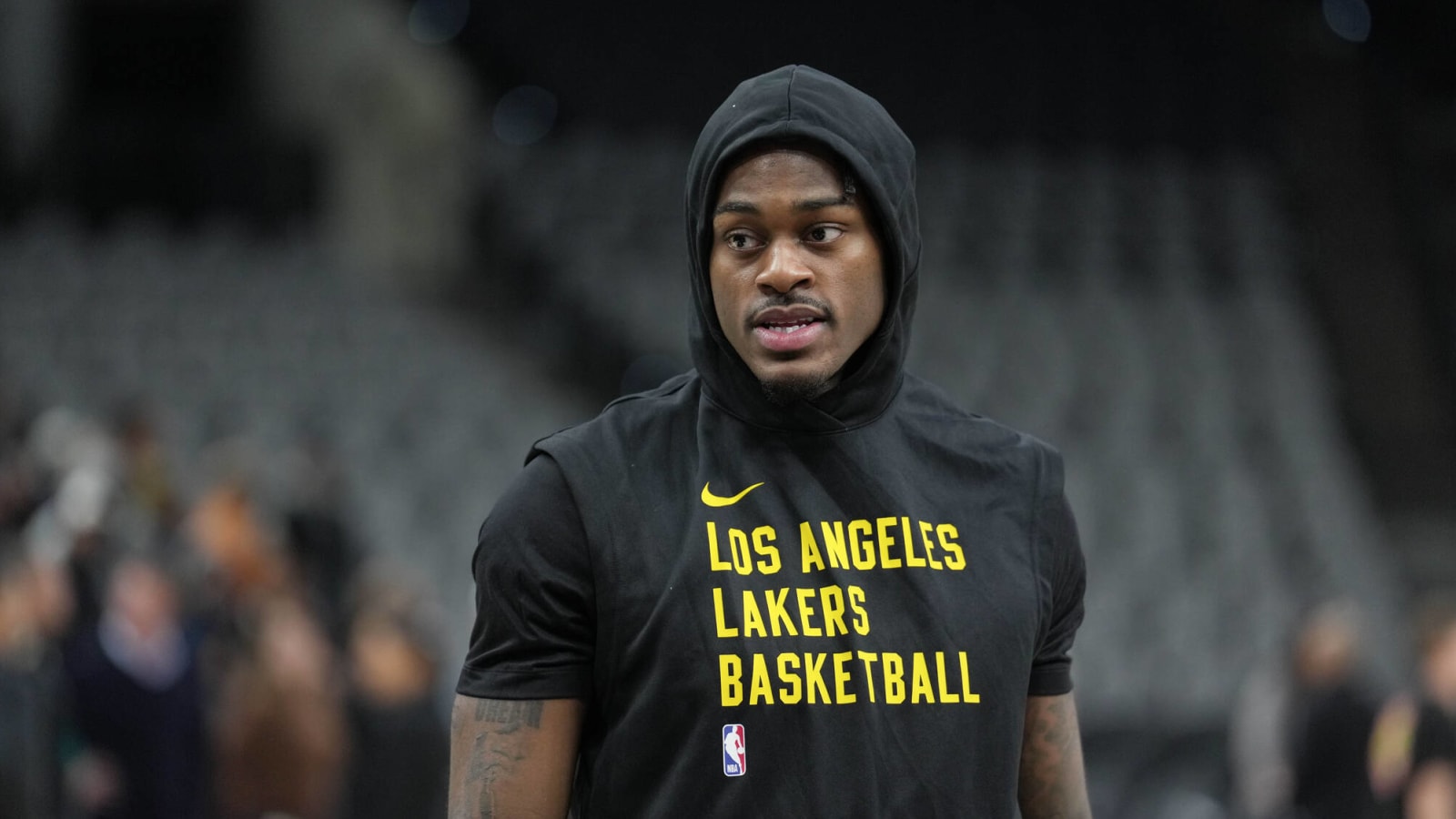 Lakers receive tough injury news on top defender