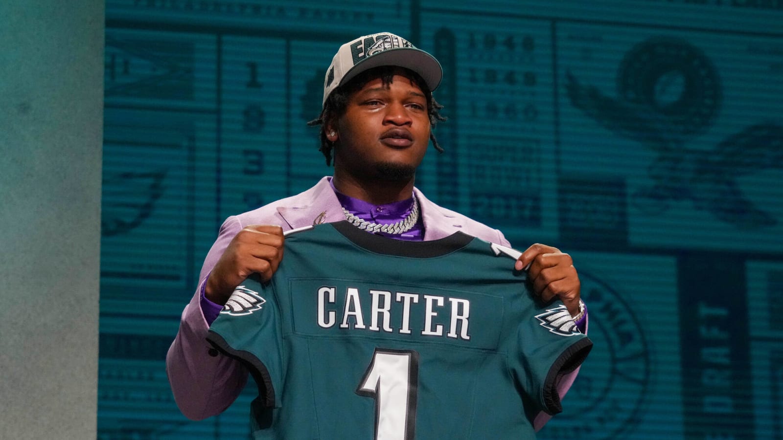 Eagles' Jalen Carter is "ready to kill the Cowboys"