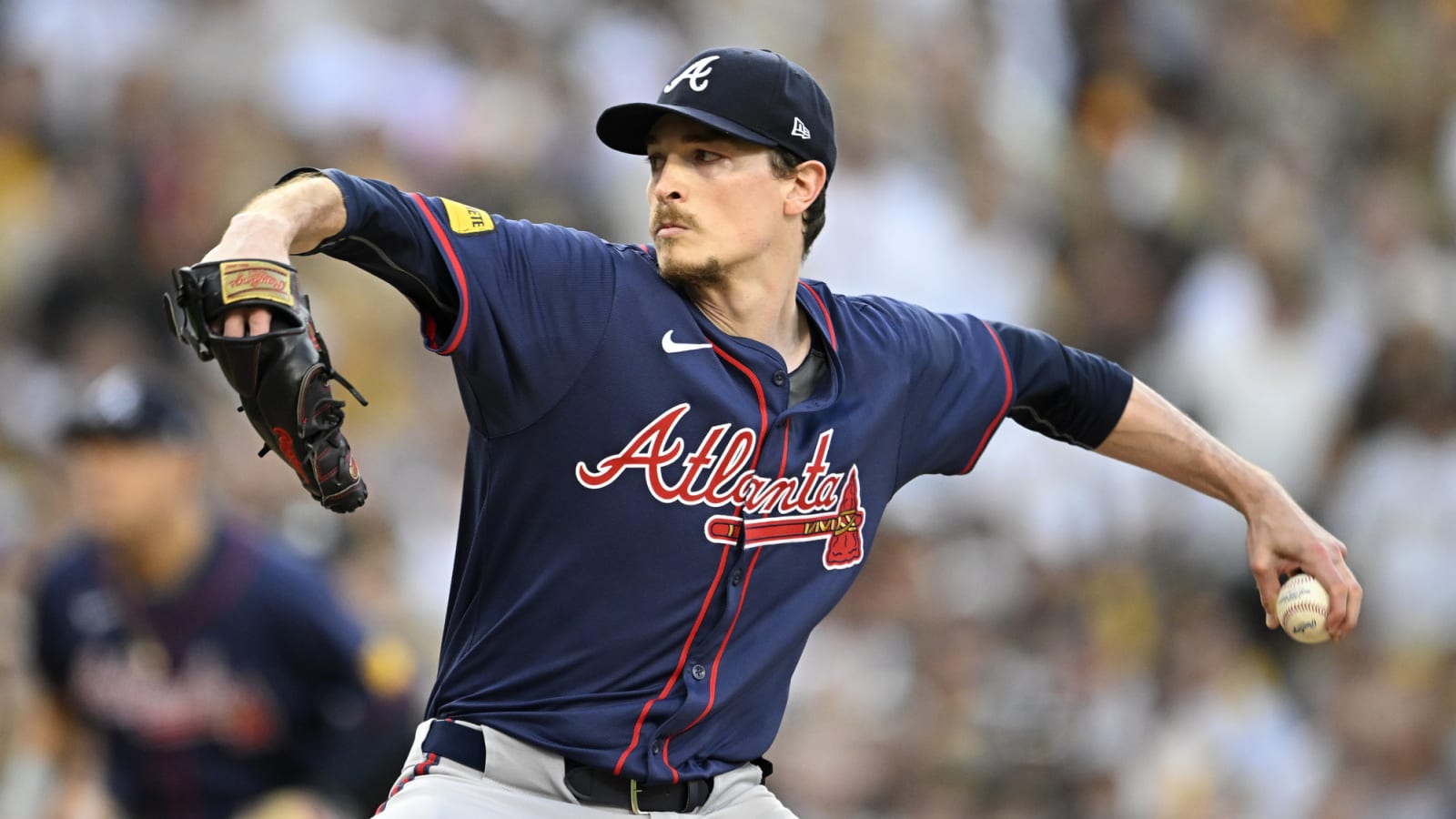 Braves extend qualifying offer to Max Fried