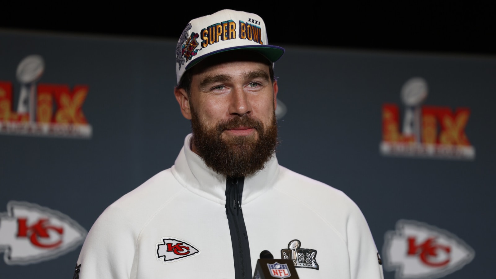 Chiefs coach, teammates expand on how Travis Kelce evolved as leader