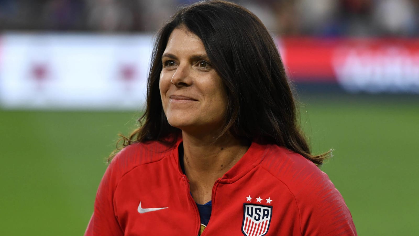 Mia Hamm card sells for women's sports card record $34K