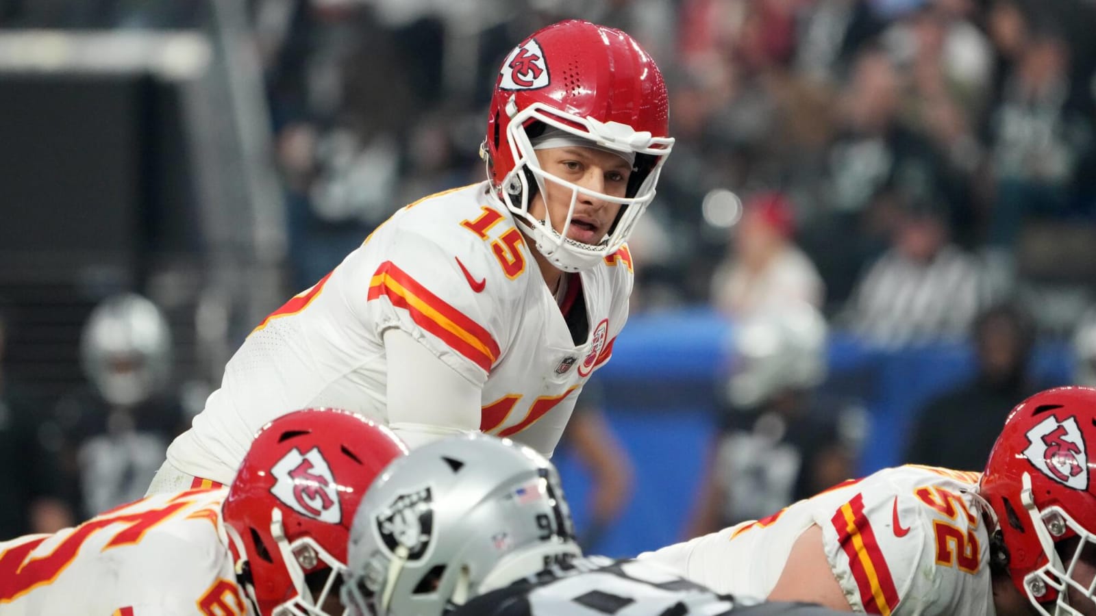 Chiefs roll to record-setting 48-9 victory over Raiders