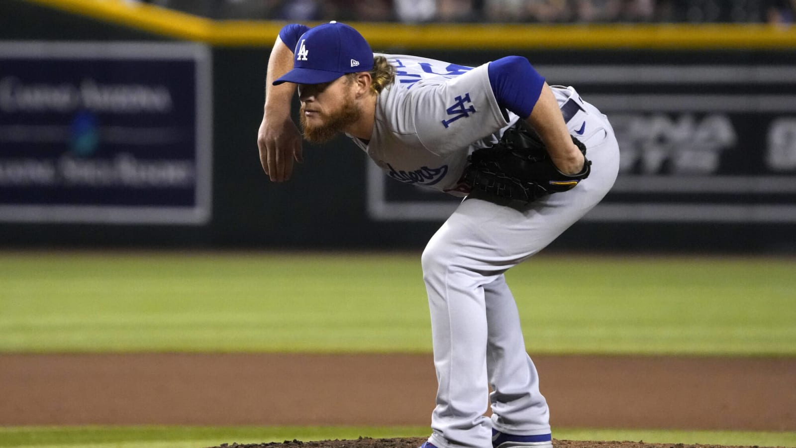 Dodgers to go closer-by-committee, find 'different innings' for Craig Kimbrel