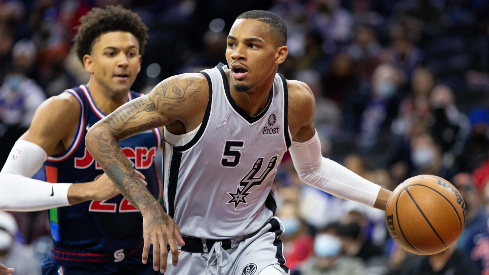 Spurs' Dejounte Murray posts triple double, career-high 32 points