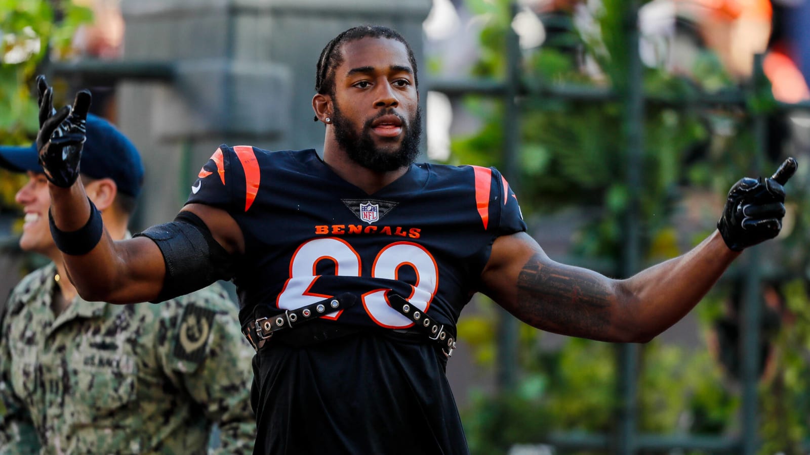 Report: Cincinnati Bengals Set To Have Their 1st-Round Pick Switch Positions