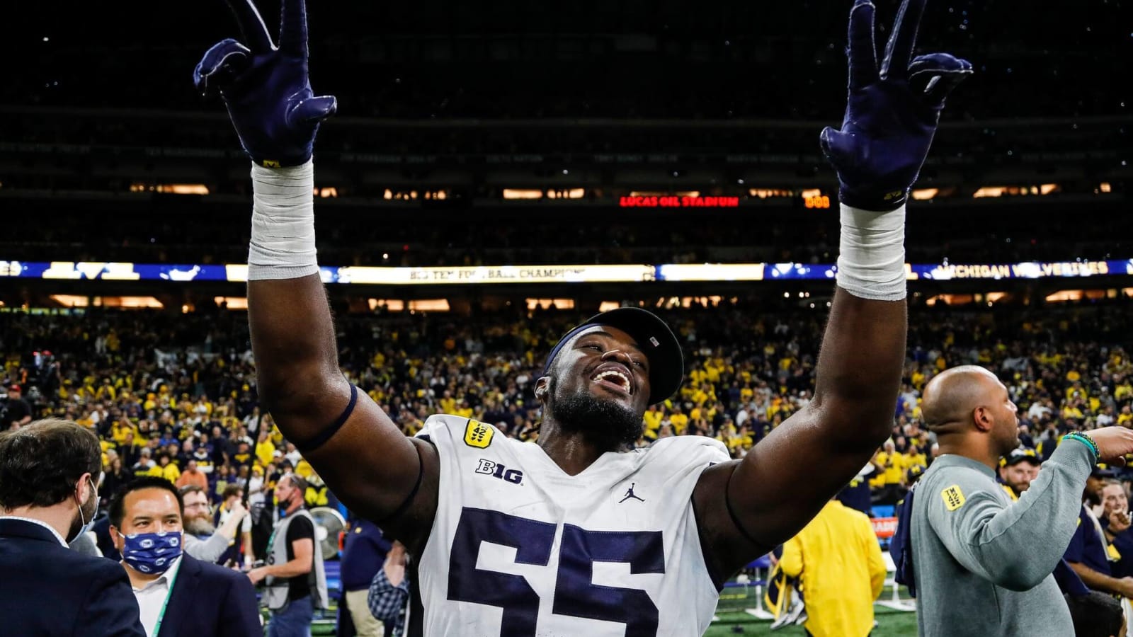 Ravens sign secondround pick David Ojabo Yardbarker