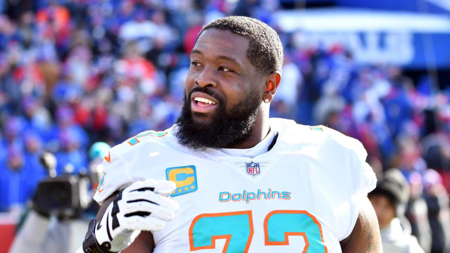 Dolphins GM suggests first-round pick with OT debating retirement