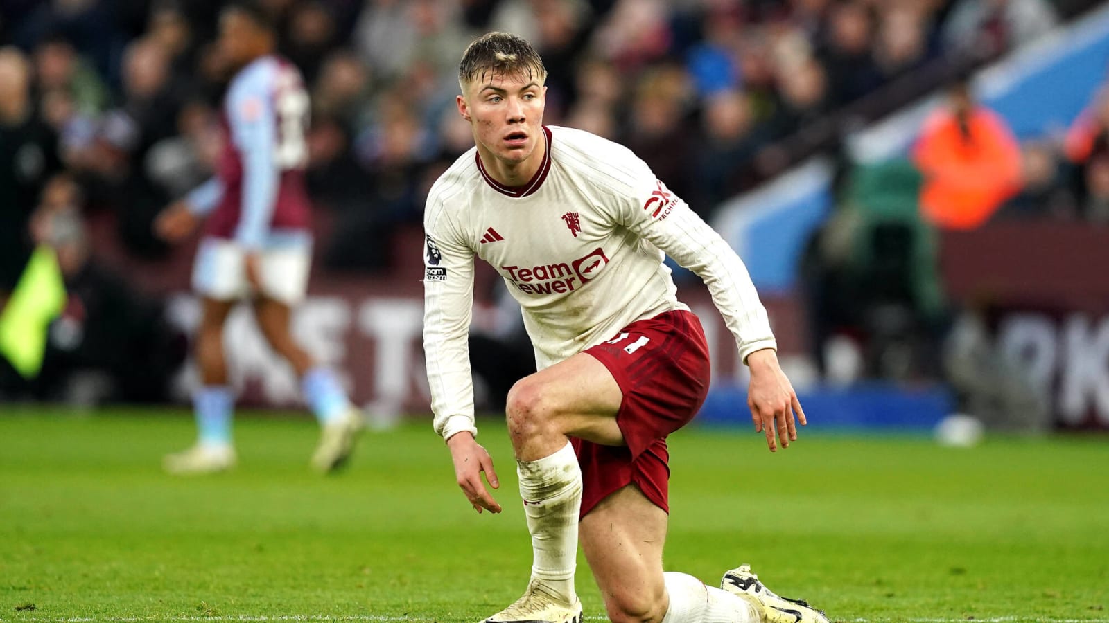 ‘Starting to fly’ – Garth Crooks compares Rasmus Hojlund to former Arsenal and Manchester United striker