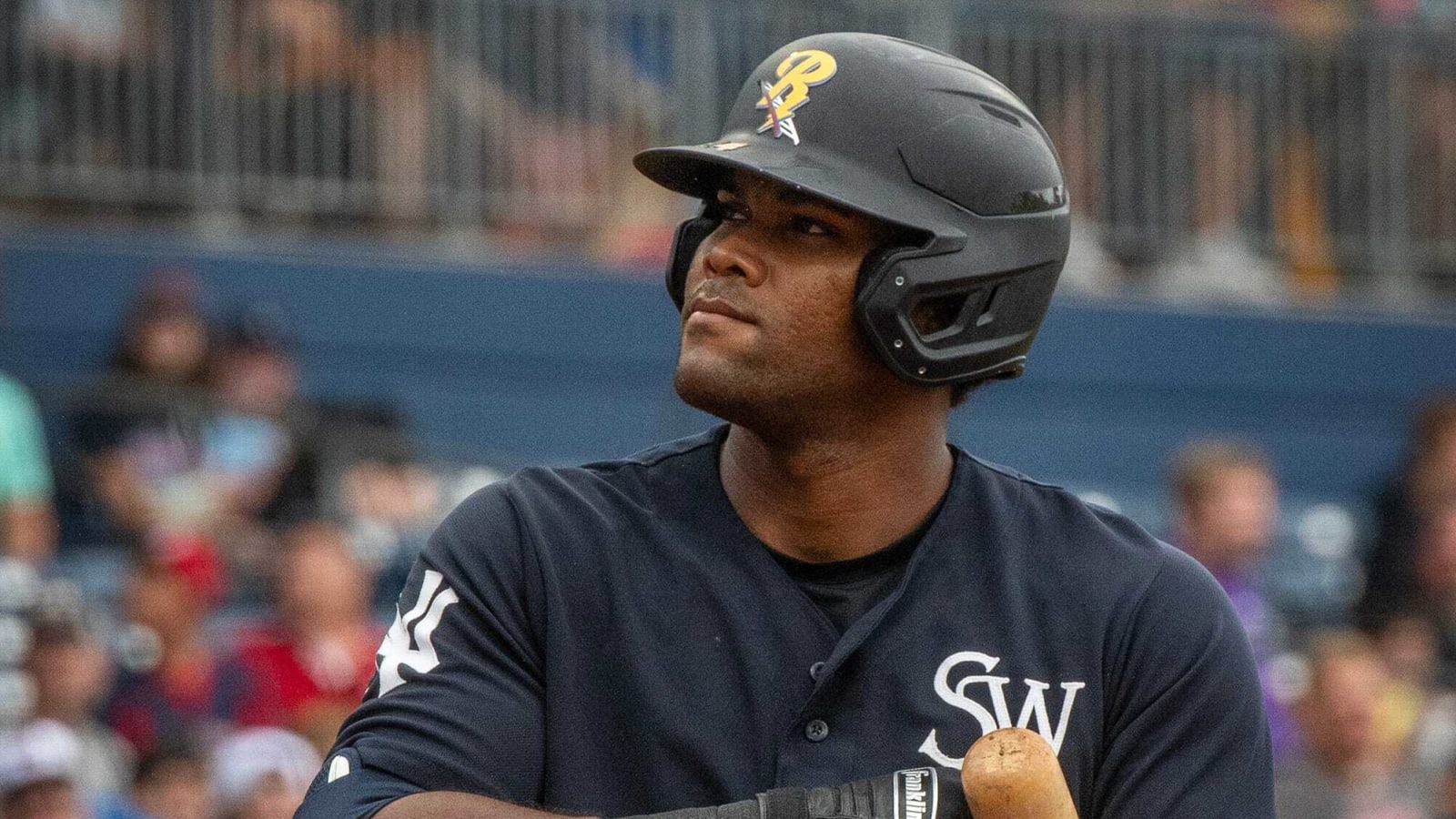 Nationals sign Franchy Cordero to a minor league contract