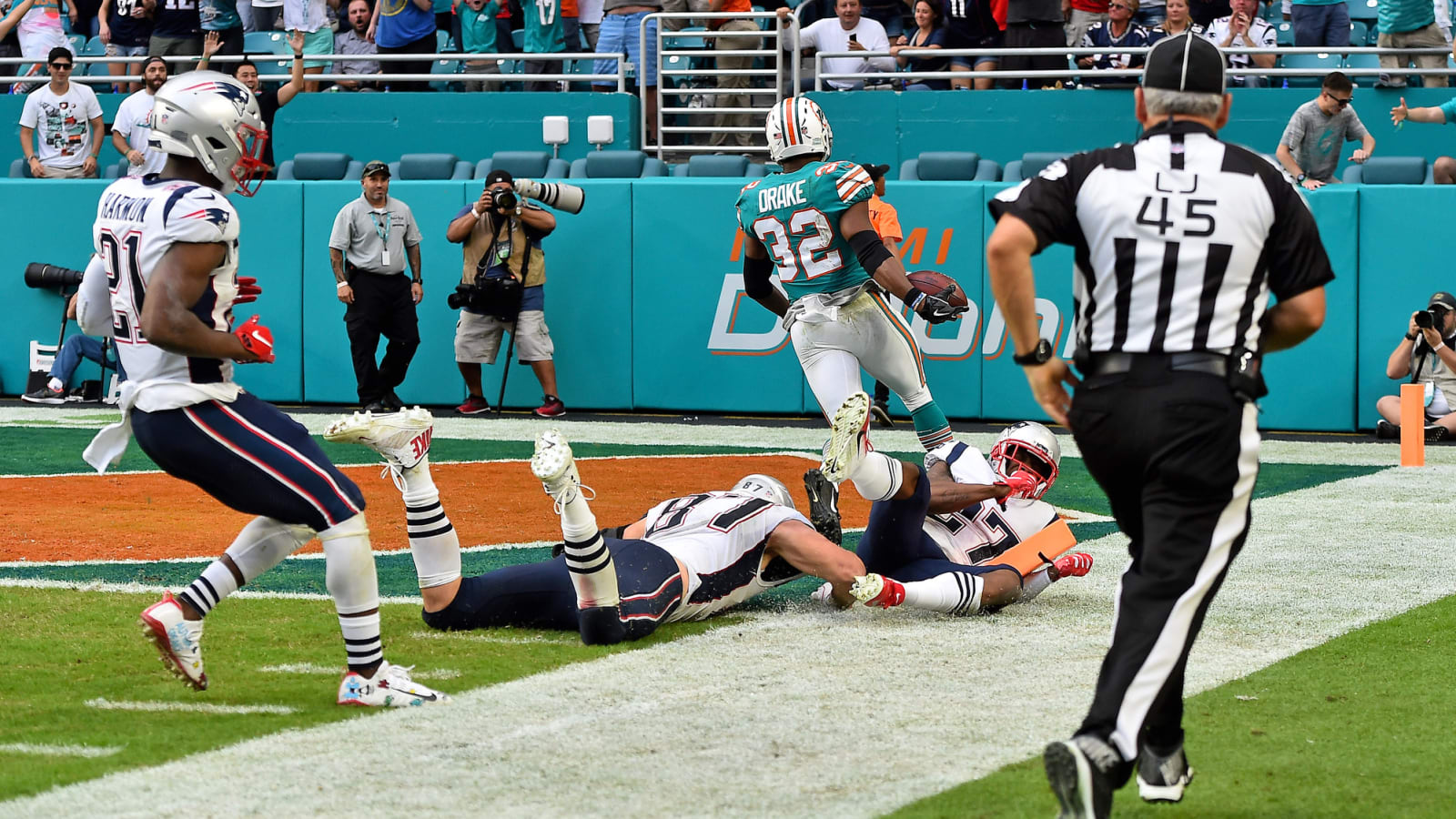 Running back who scored 'Miami Miracle' TD retires at 30