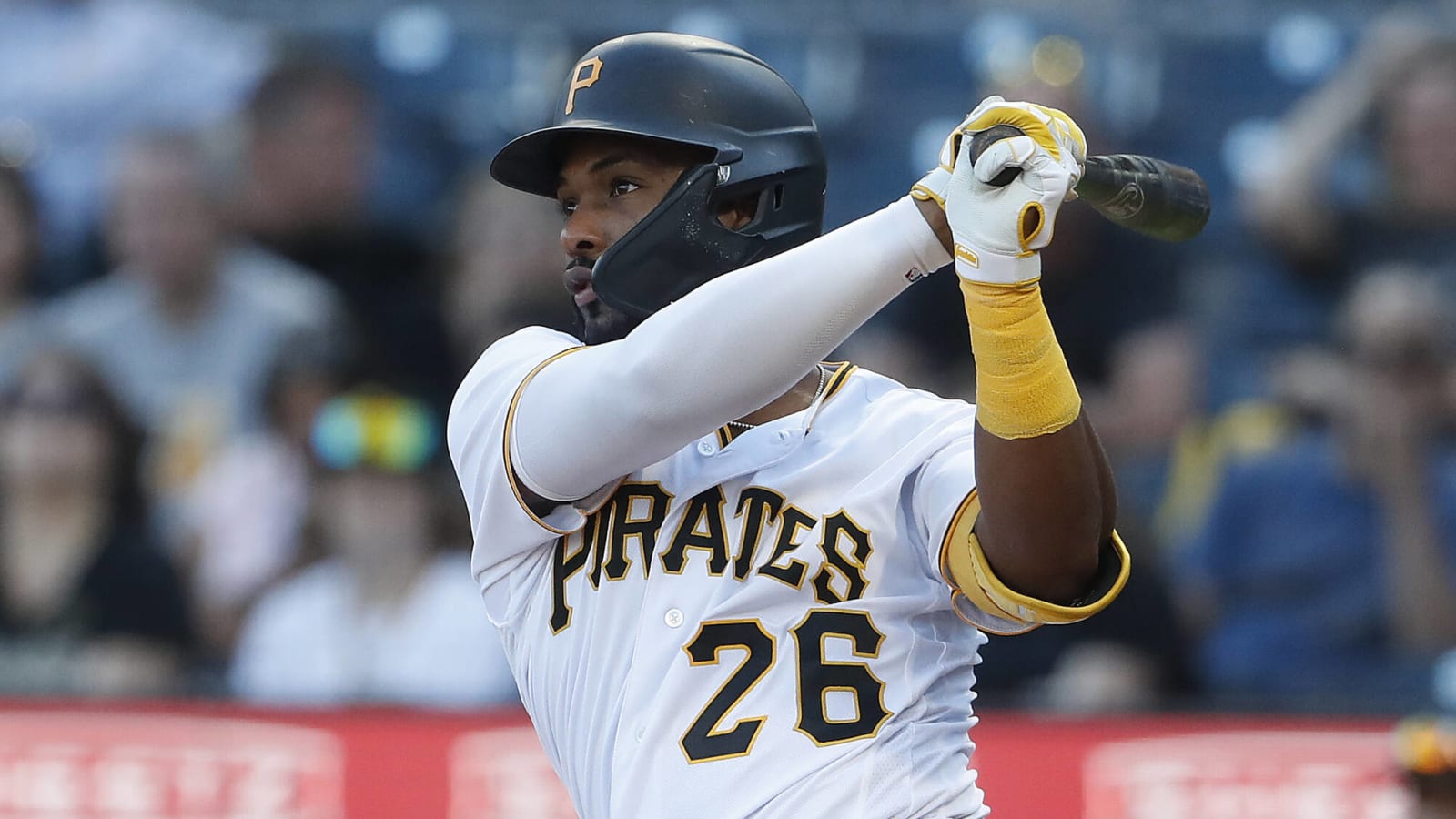 Pirates place former Yankees standout on waivers