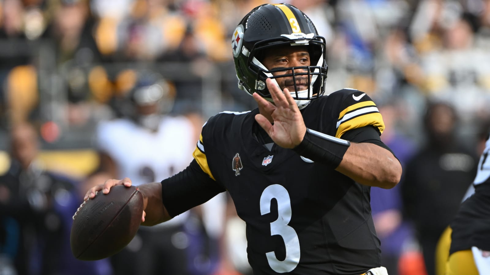 Reporter names 'most likely' Giants QB option between Rodgers, Wilson