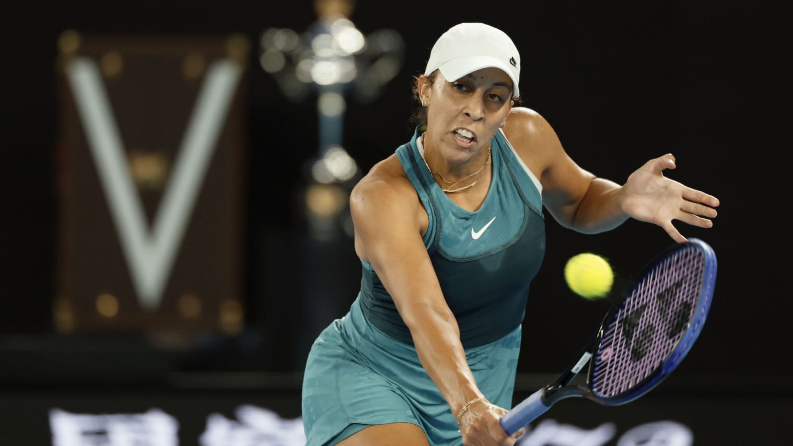 Madison Keys jumps to career-high ranking despite not playing since Australian Open, prompting praise for Chris Evert