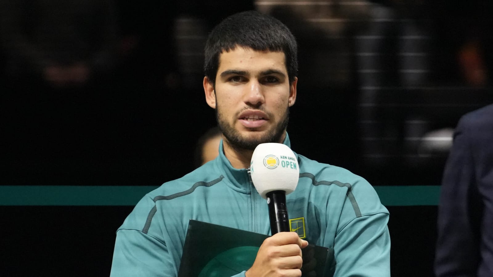 Carlos Alcaraz pulls off a great match against Marin Cilic in his debut at Qatar Open 2025