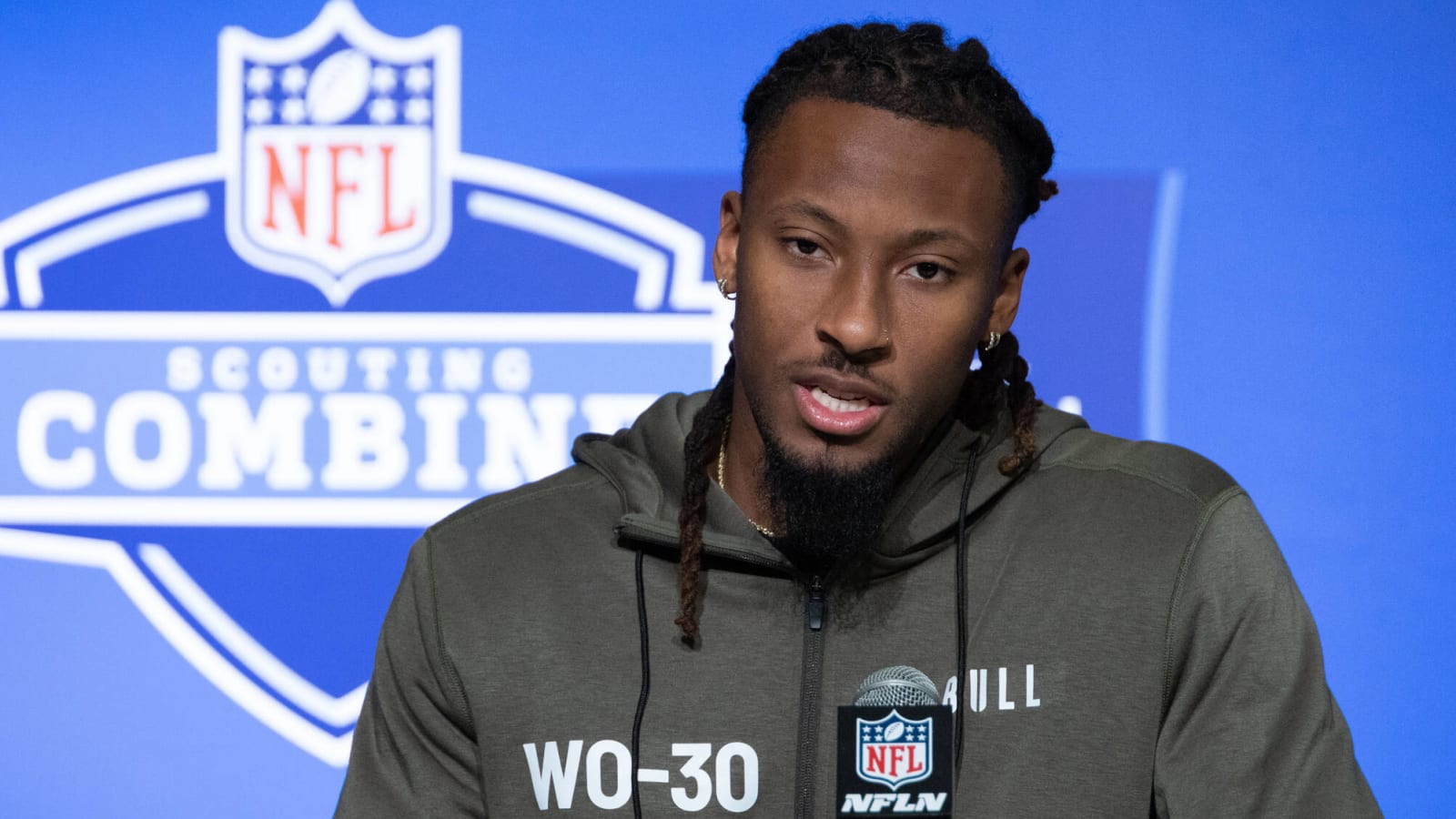 Kansas City Chiefs ‘very high’ on Quentin Johnston in Round 1, trading