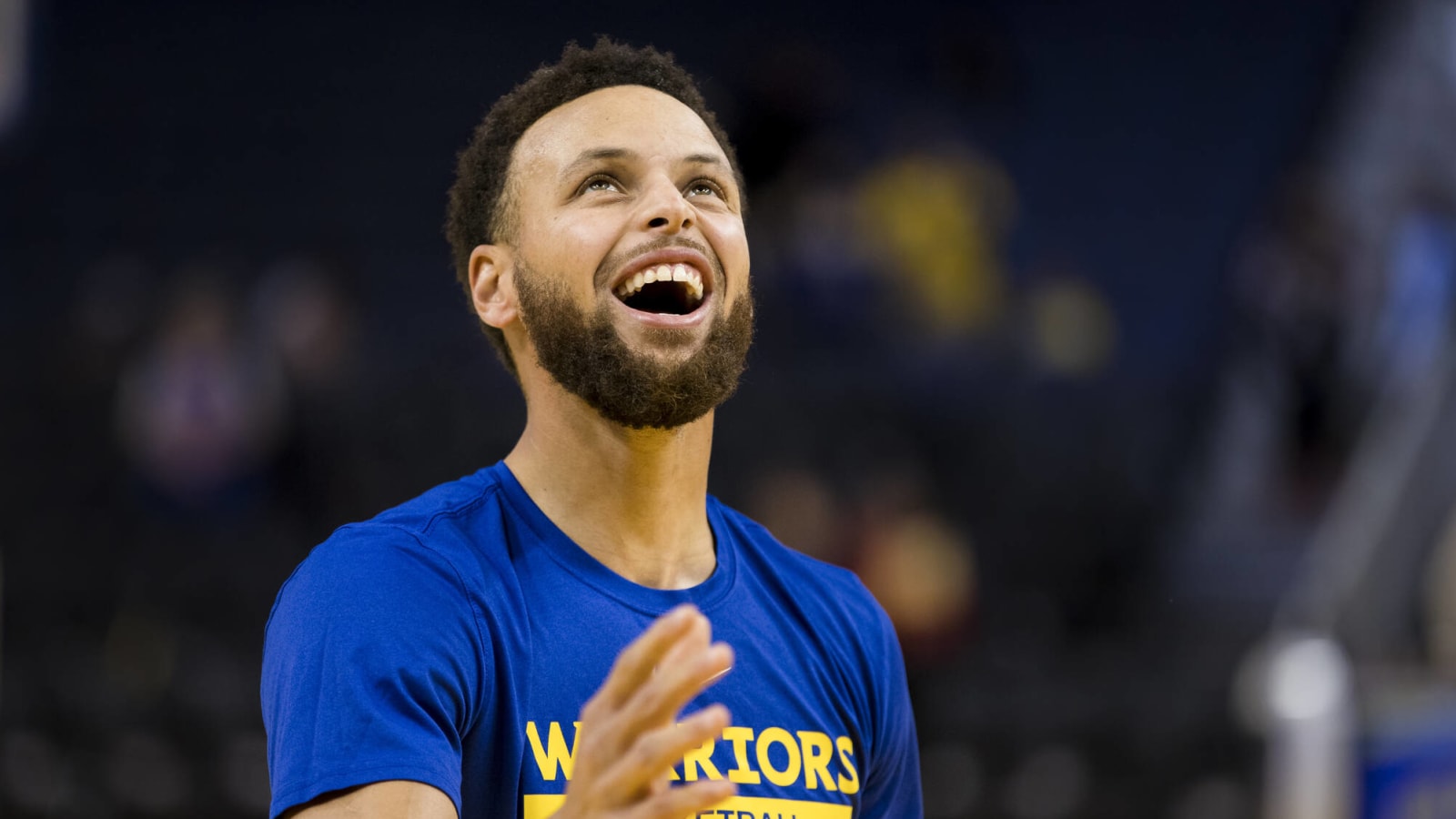 Viral video of Steph Curry making full-court shots fake?