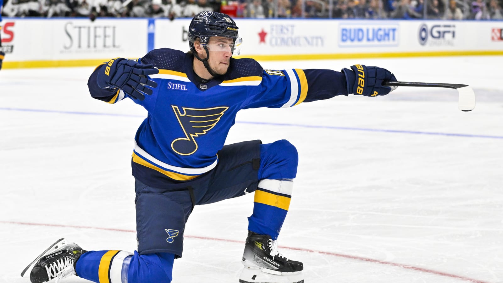 Caps Make Signing Official; Bring Back 2018 Stanley Cup Forward