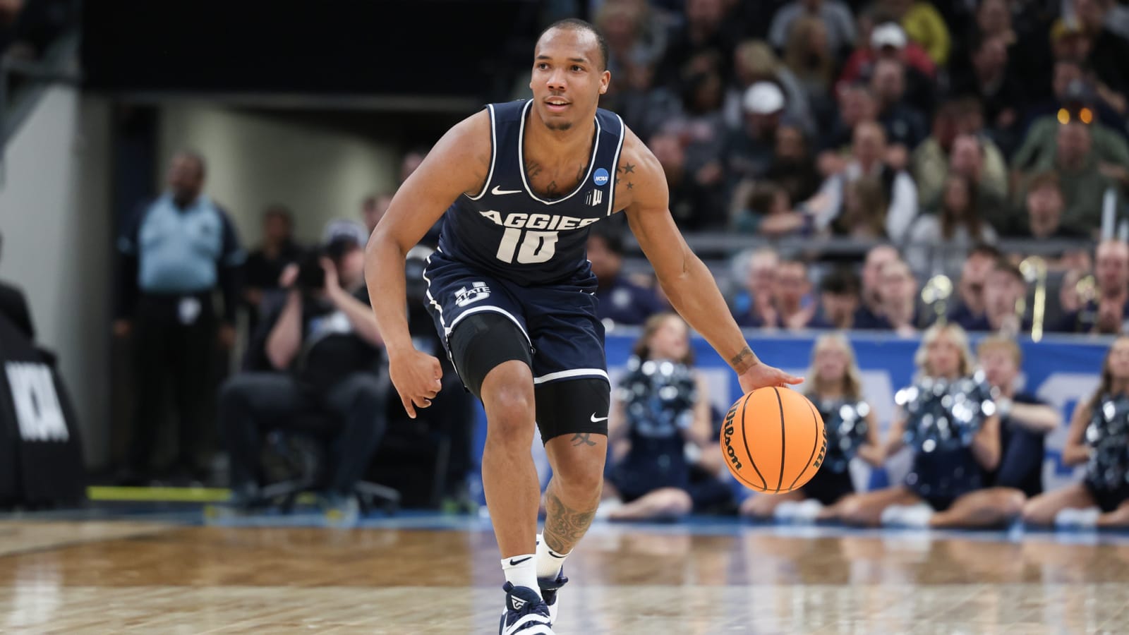 Cavs Sign Darius Brown II To Camp Contract