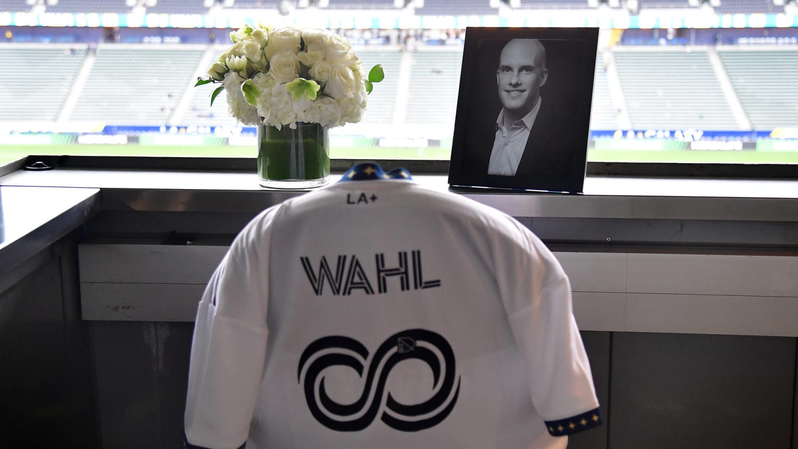 'Ted Lasso' pays tribute to soccer journalist Grant Wahl