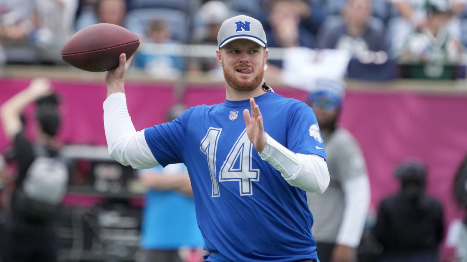 Sam Darnold signs with Seahawks