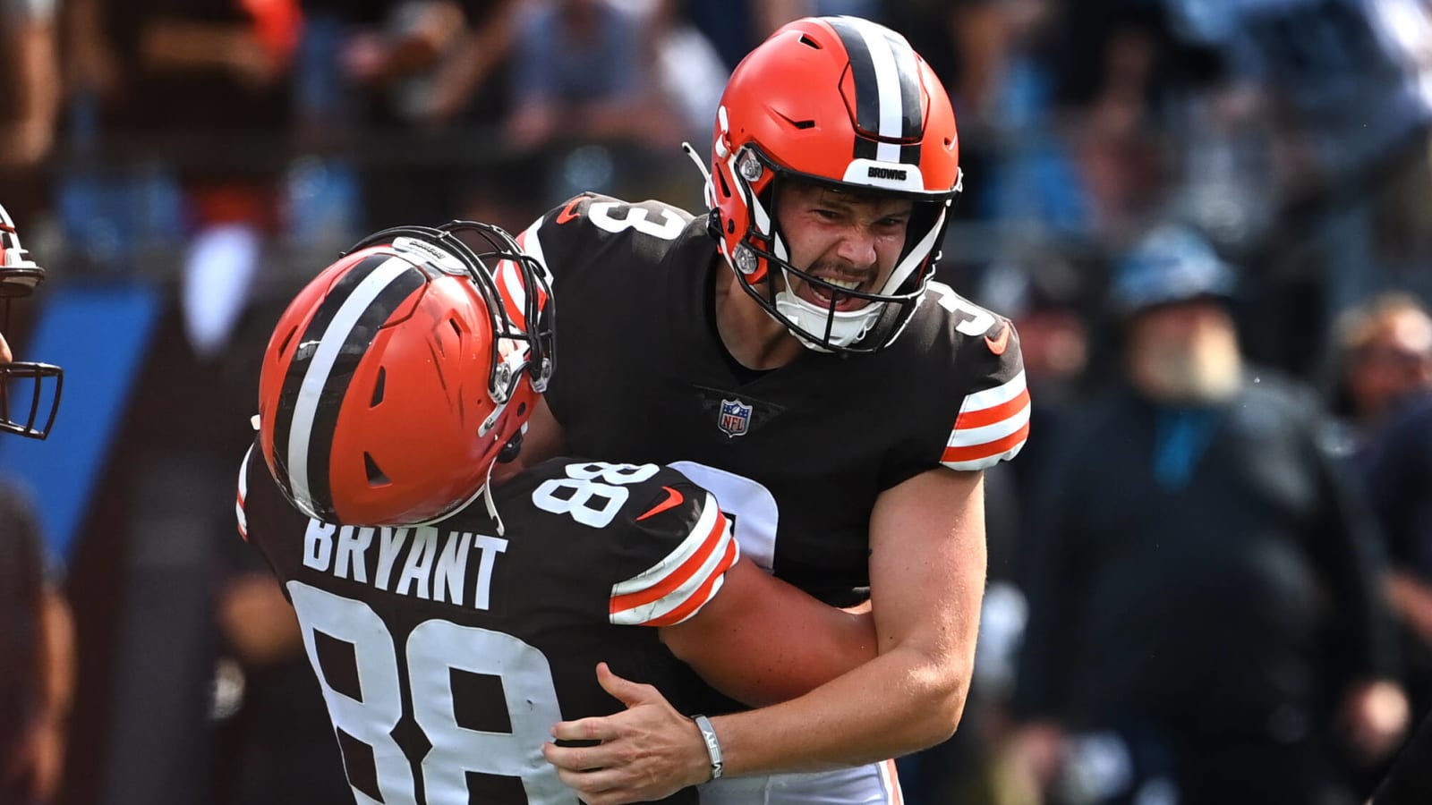 Browns shoutout K Cade York on Twitter after he hits game-winner