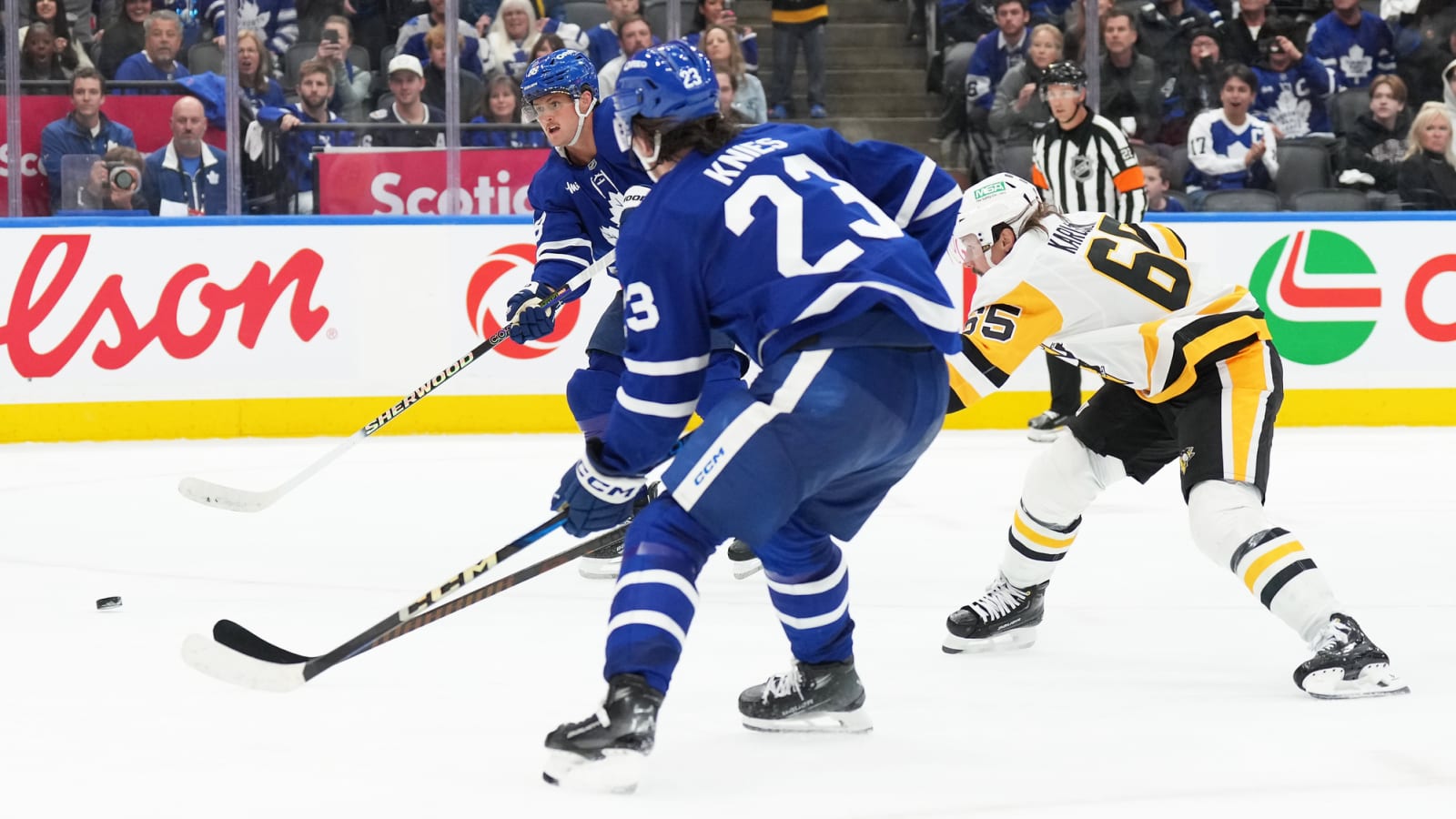 Penguins Mistakes Lead to Maple Leafs Goals; Pens Lose 42 Yardbarker