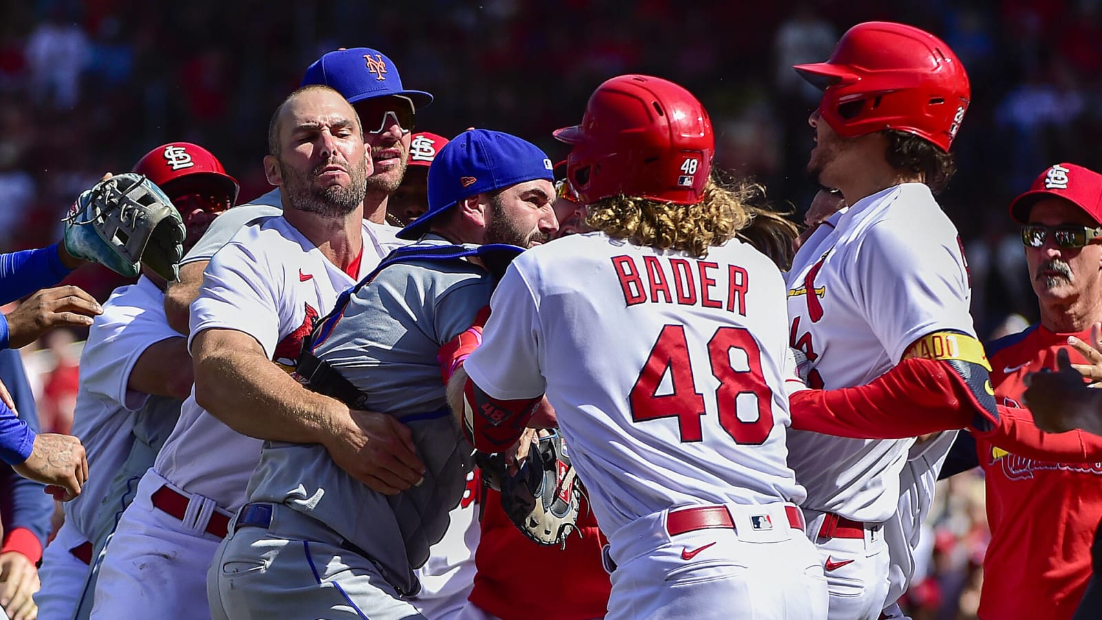 Cardinals place reliever Cabrera on injured list