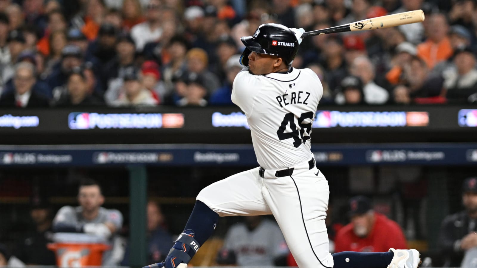 Tigers OF Wenceel Perez to miss at least a month due to back inflammation