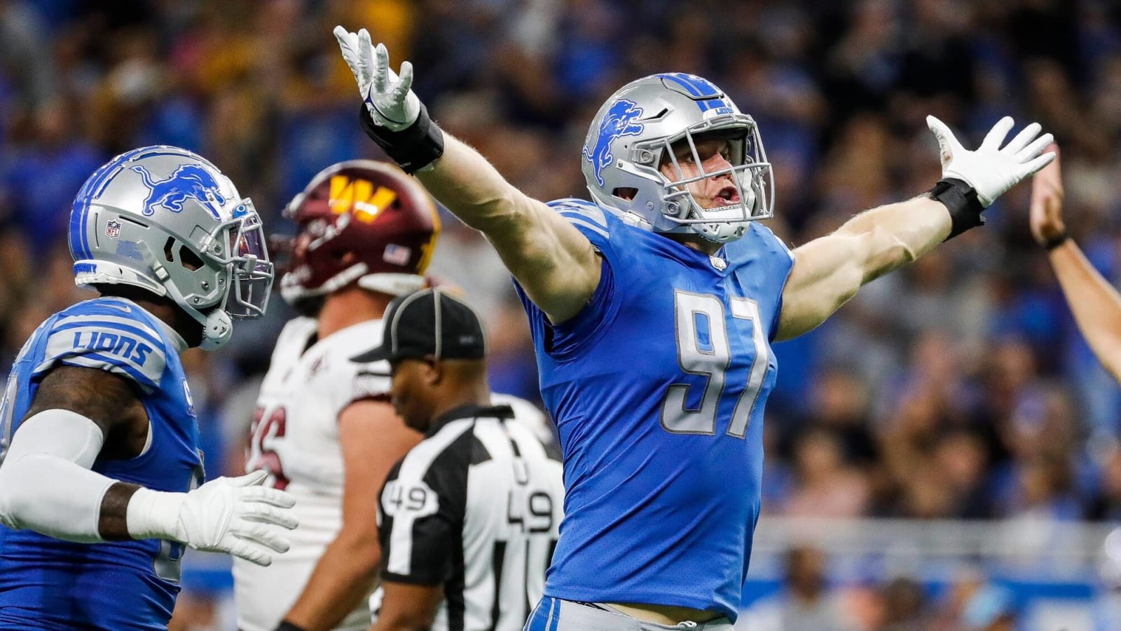 Lions considering position change for rookie Aidan Hutchinson