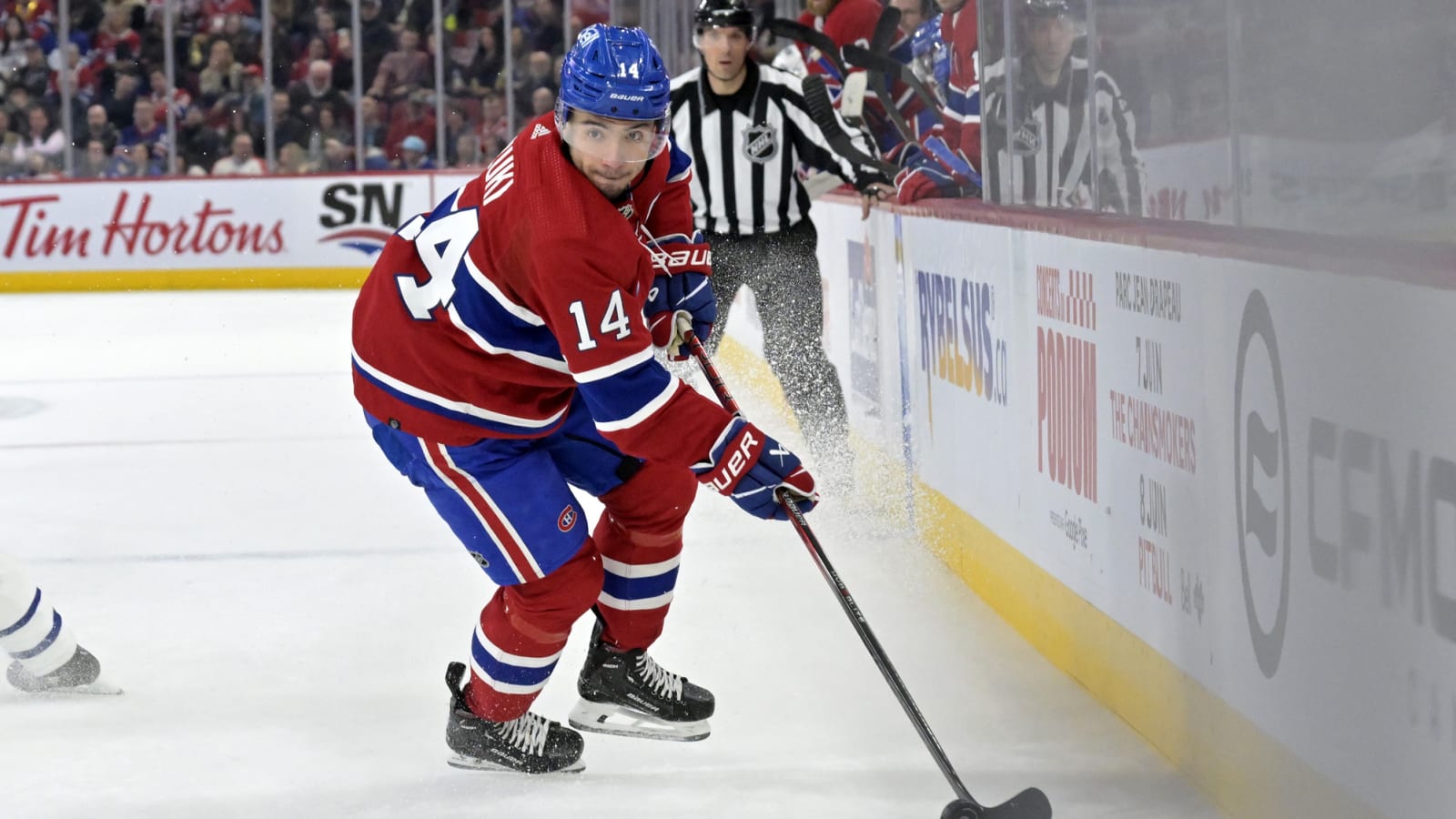 Captain Nick Suzuki makes a bold request to Martin St-Louis about the lines