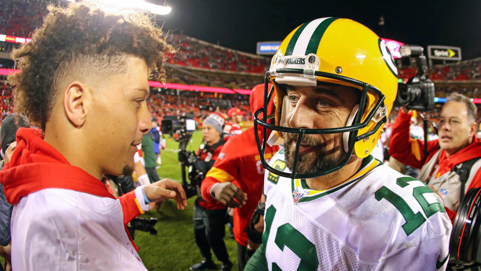 Mahomes would welcome Rodgers joining AFC West?