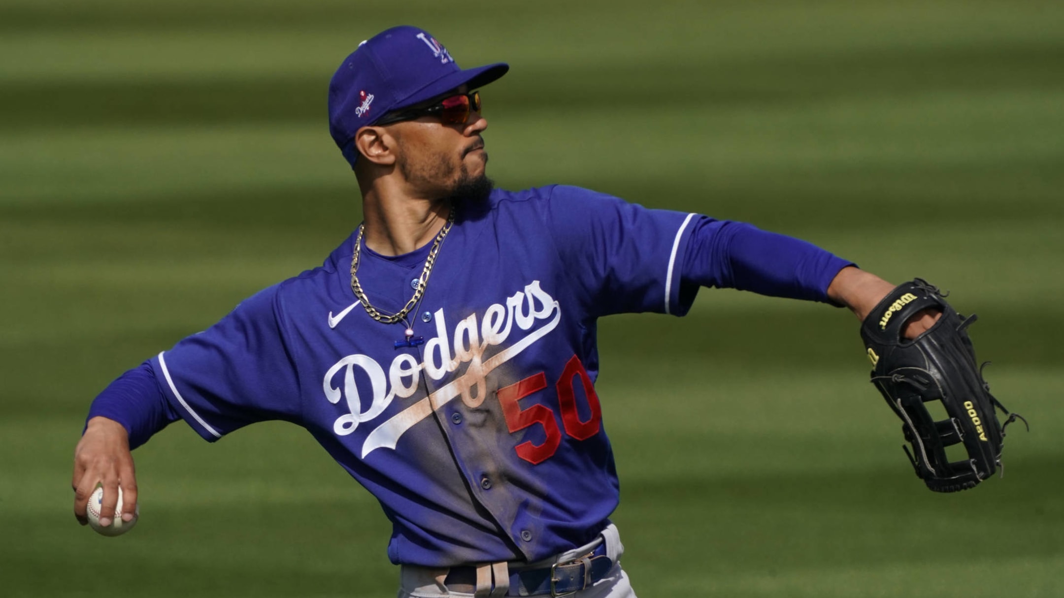 Best-selling MLB jerseys: Dodgers stars Mookie Betts, Cody