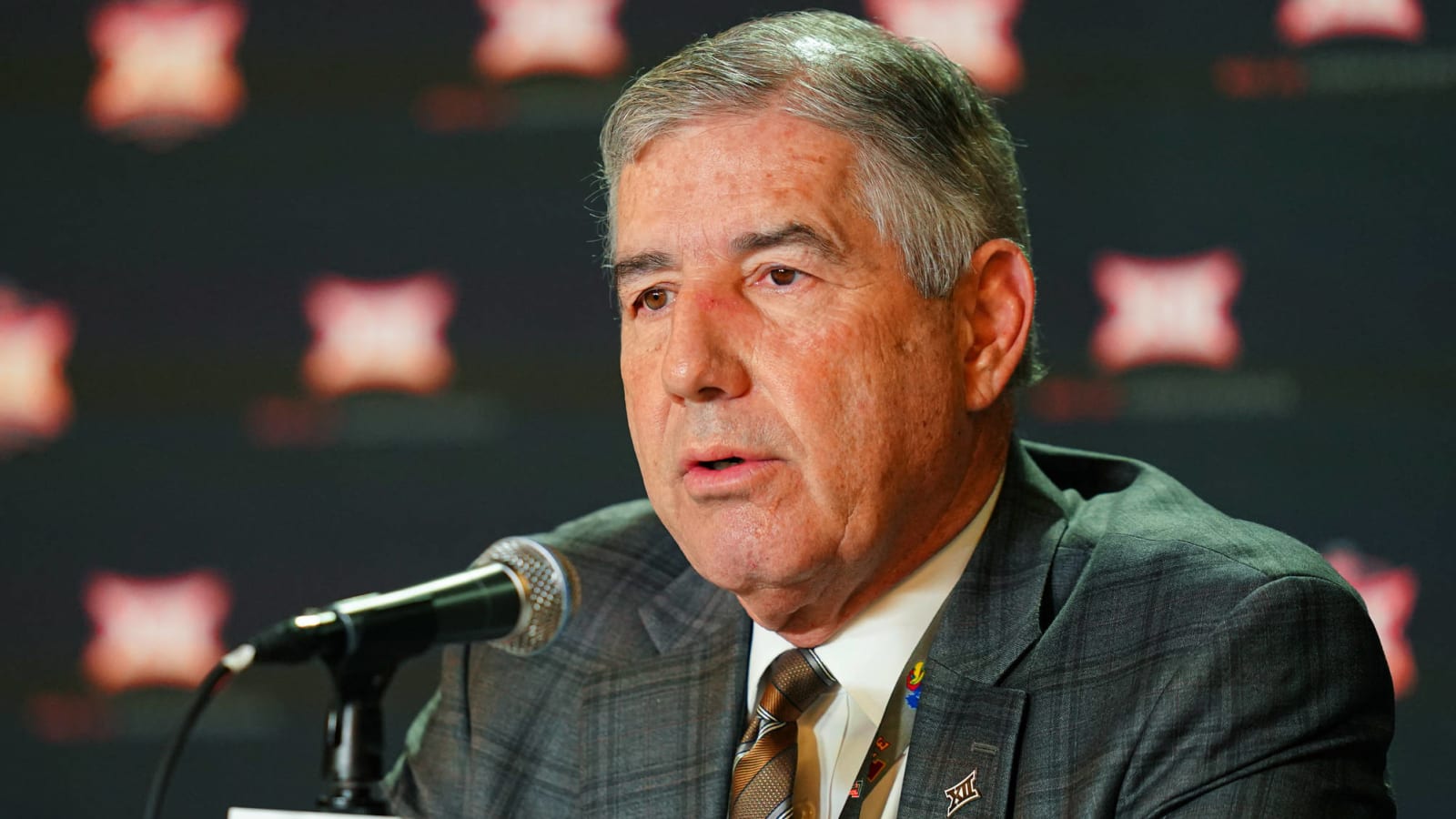 Big 12 commissioner expects 'difficulties' and 'disruptions' during college football season 