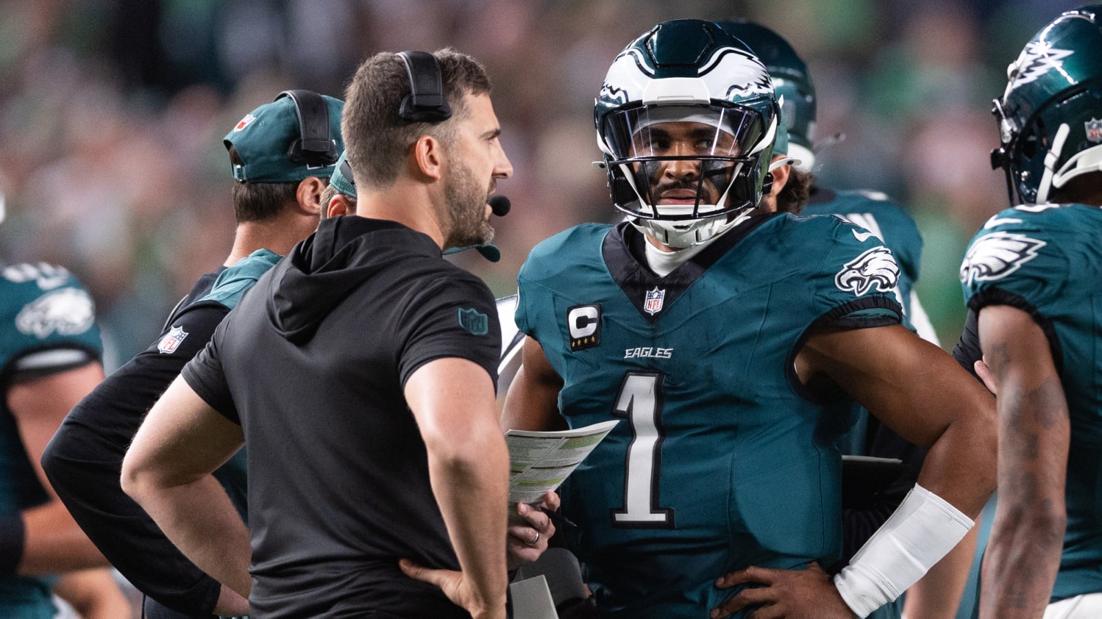 Report updates how Eagles' Sirianni, Hurts' relationship changed