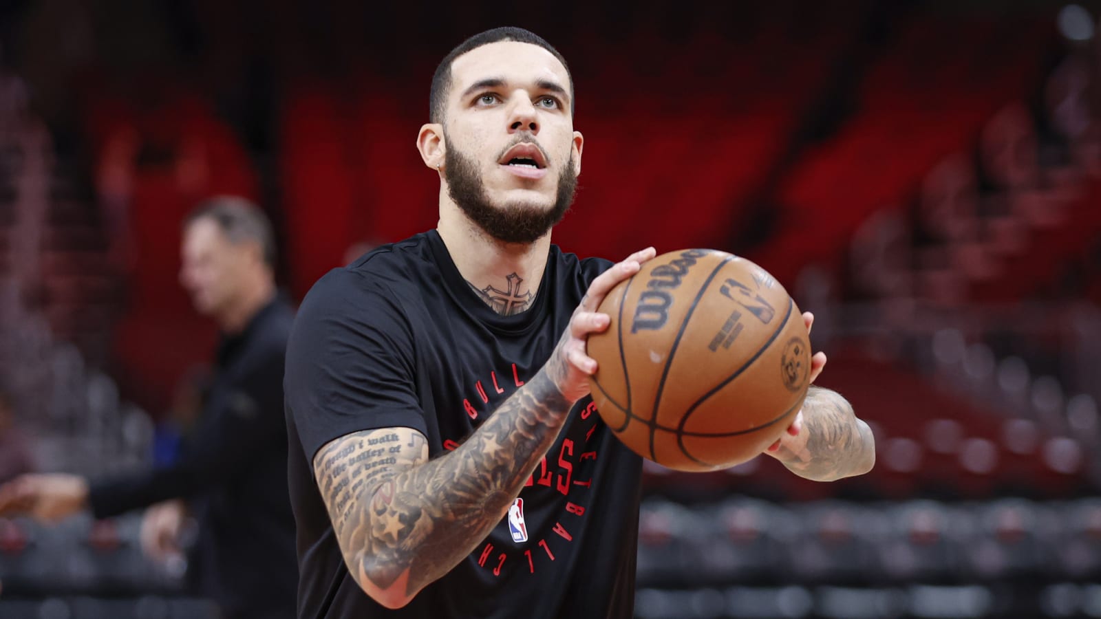 Lonzo Ball looked like his old self in return after 33 months