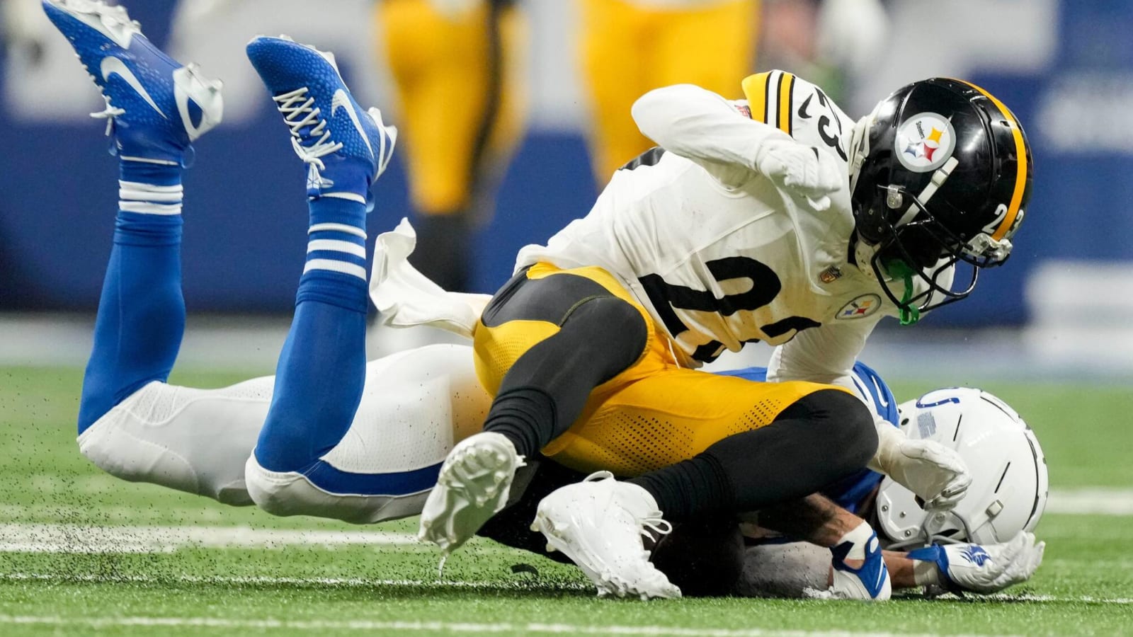 Steelers&#39; Damontae Kazee&#39;s Harsh Hit Still In Colts Players&#39; Minds: 'If I Ever Catch Him Lacking...'