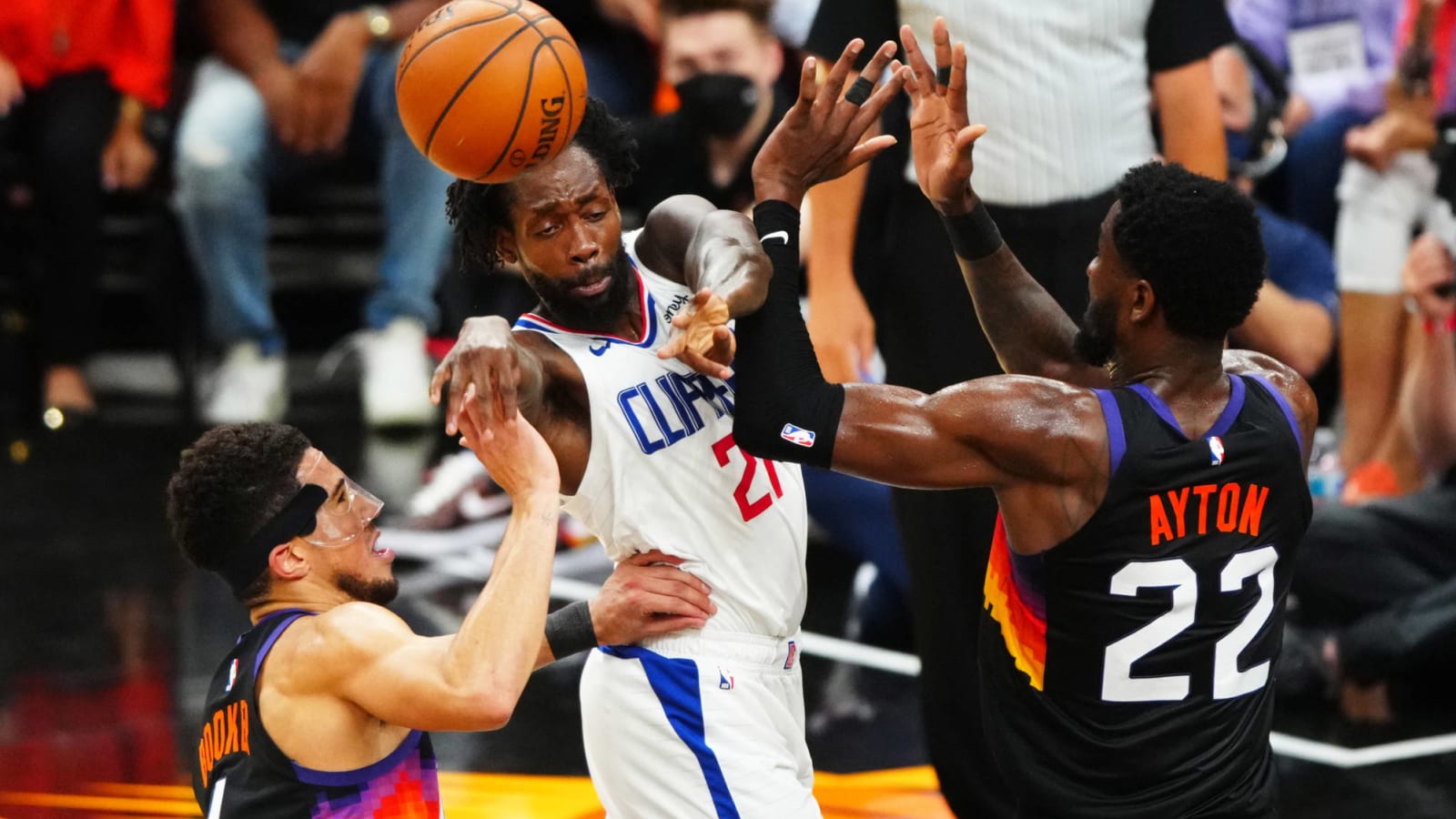 Watch: Clippers' Patrick Beverley mocks Chris Paul after flagrant foul