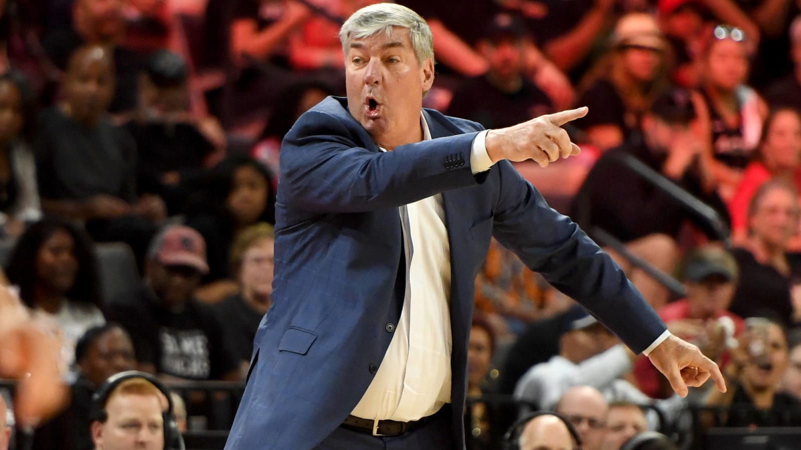 Bill Laimbeer does not regret handshake snub of ‘whiner’ Bulls