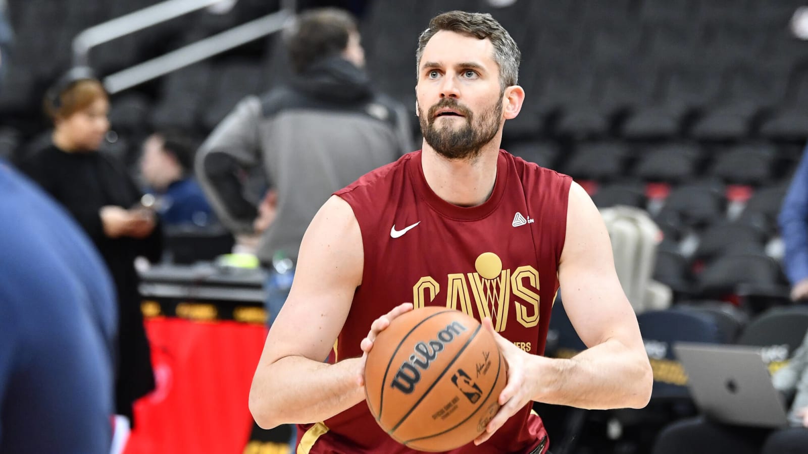 Report: Kevin Love, Cavs not expecting to have buyout talks