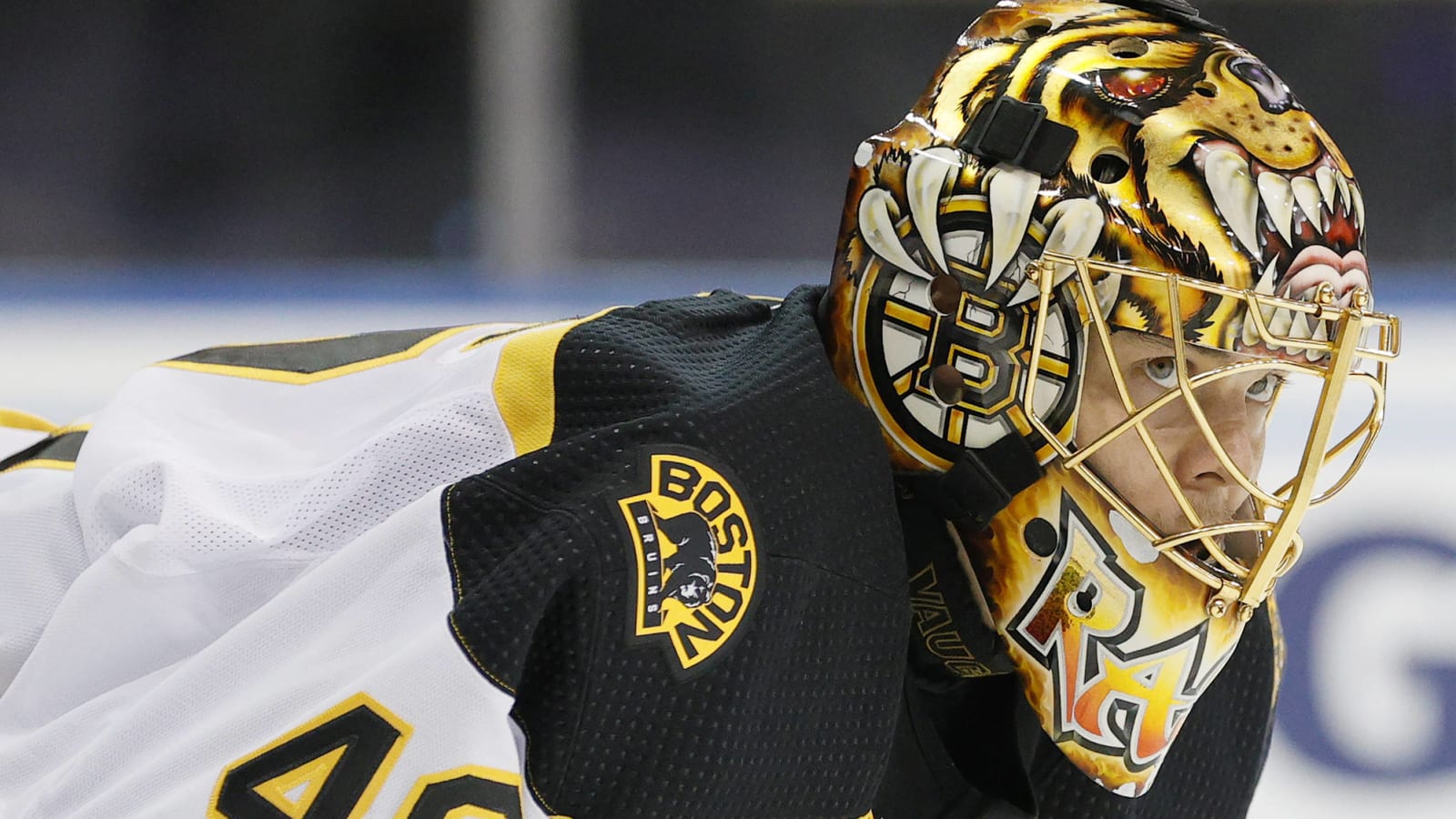 Bruins goaltender Tuukka Rask out at least two games with upper-body issue