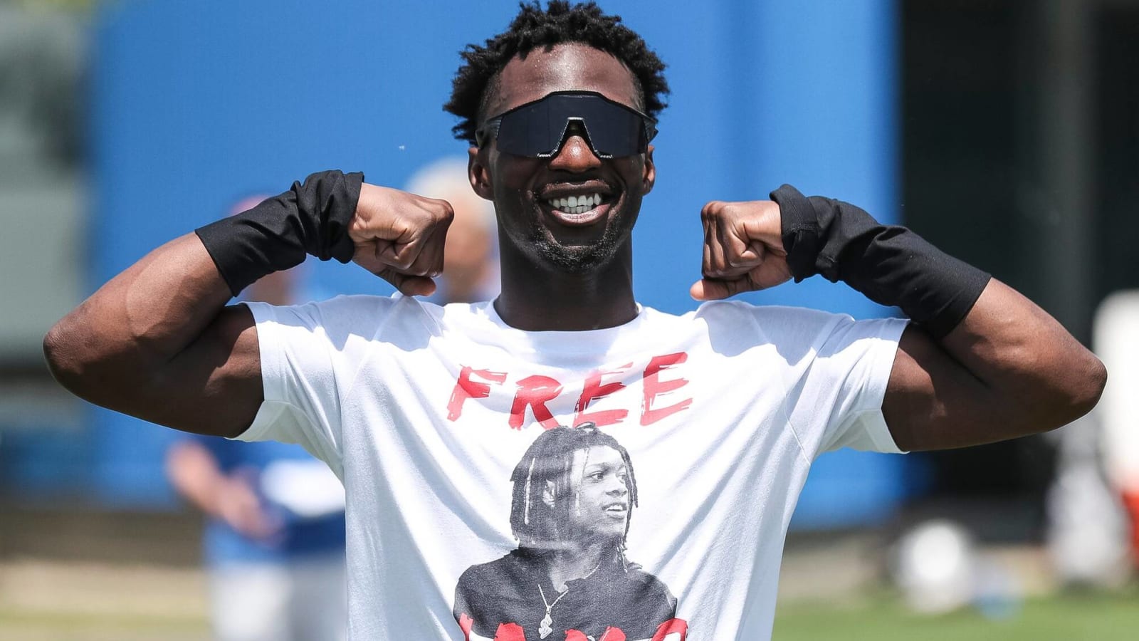 Lions DB supports Jameson Williams by wearing 'Free Jamo' shirt at