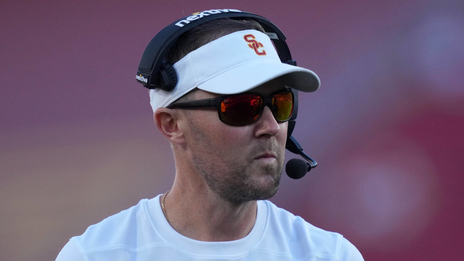 Lincoln Riley makes bold commitment to USC