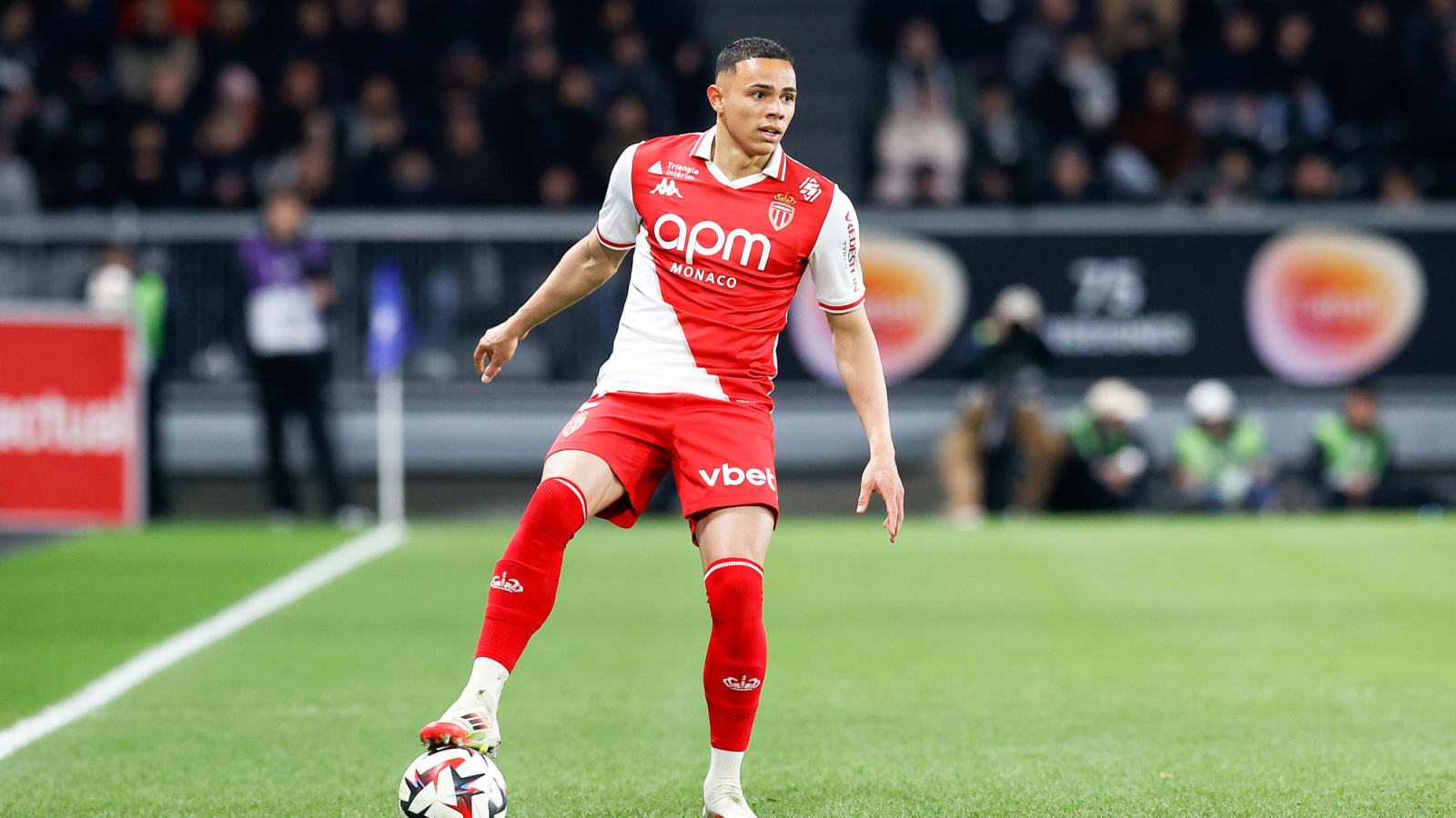 Barcelona’s Interest in Vanderson Grows