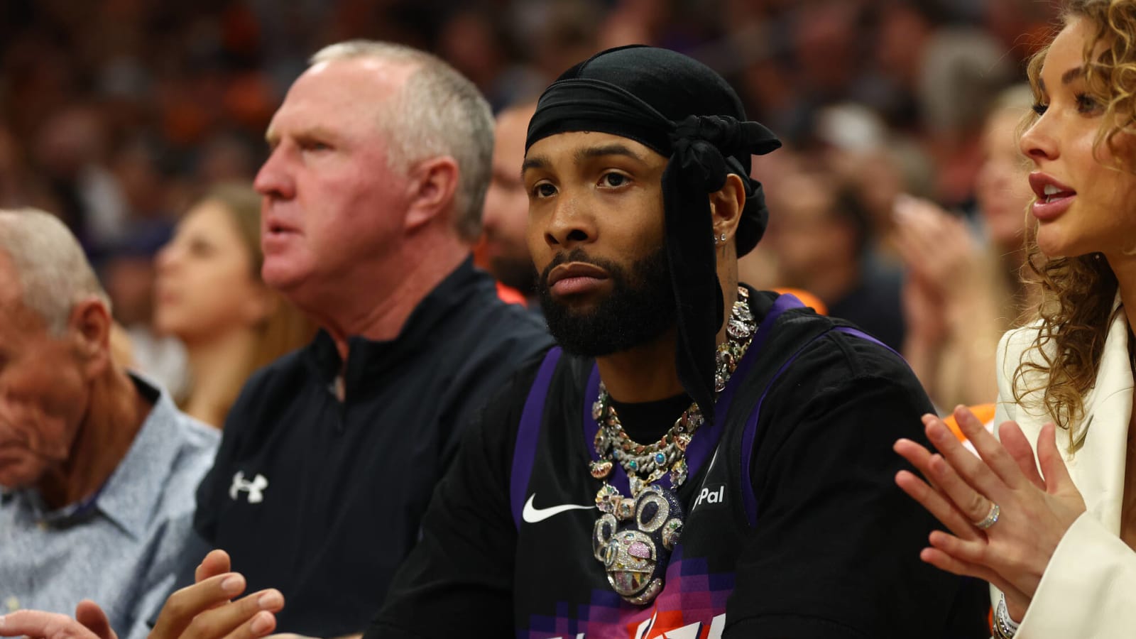 Odell Beckham Jr. removed from Miami flight Yardbarker