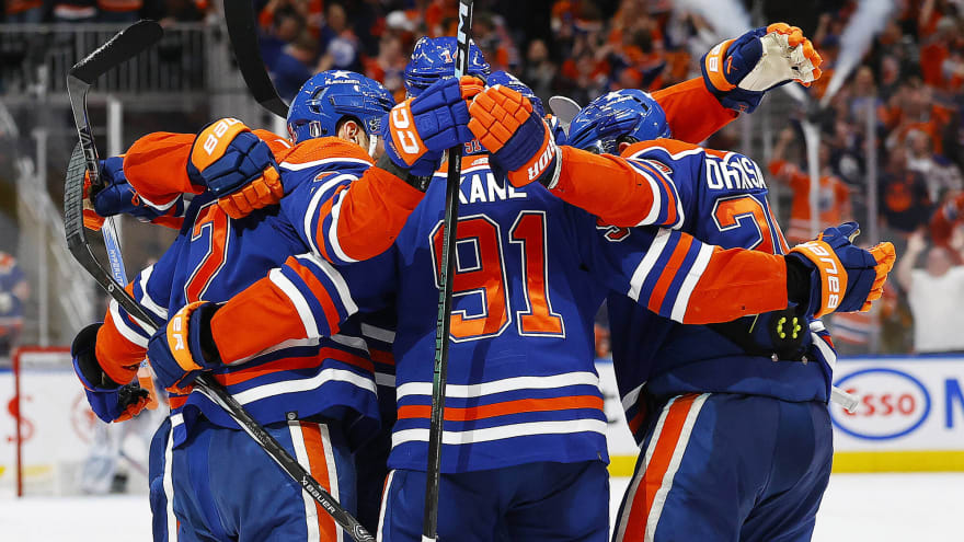 5 Takeaways From Oilers’ Thrilling Game 4 Victory Over Canucks