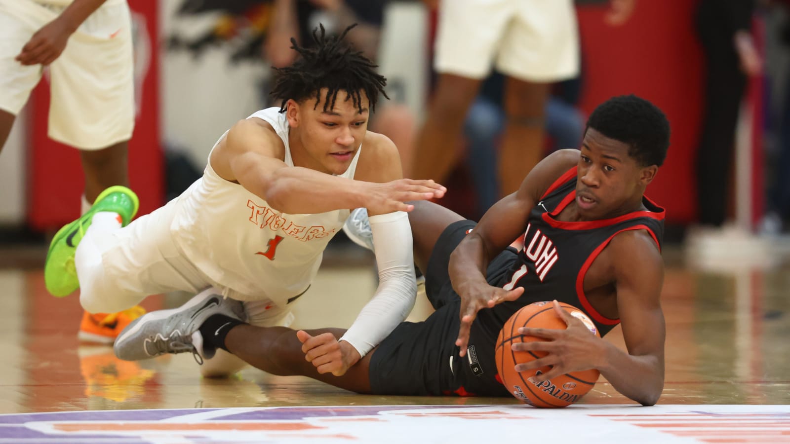 Top 2025 Draft Prospect VJ Edgecombe Is Leading Scorer For Bahamas Over 3 NBA Star Teammates