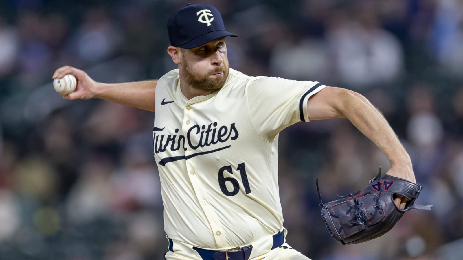Twins right-hander to undergo shoulder surgery