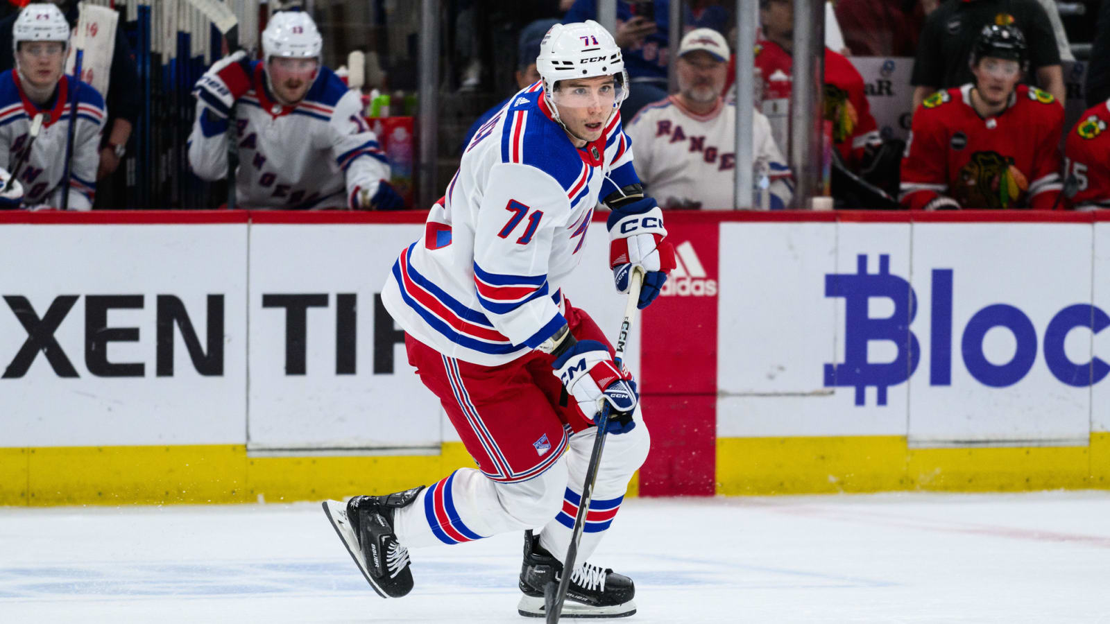 Boston Bruins Sign 33-Year Old Free Agent Forward Ahead of Trade Deadline